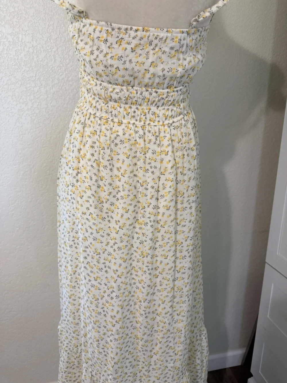 Derek Heart Floral Maxi Romantic Dress - Picture 7 of 9